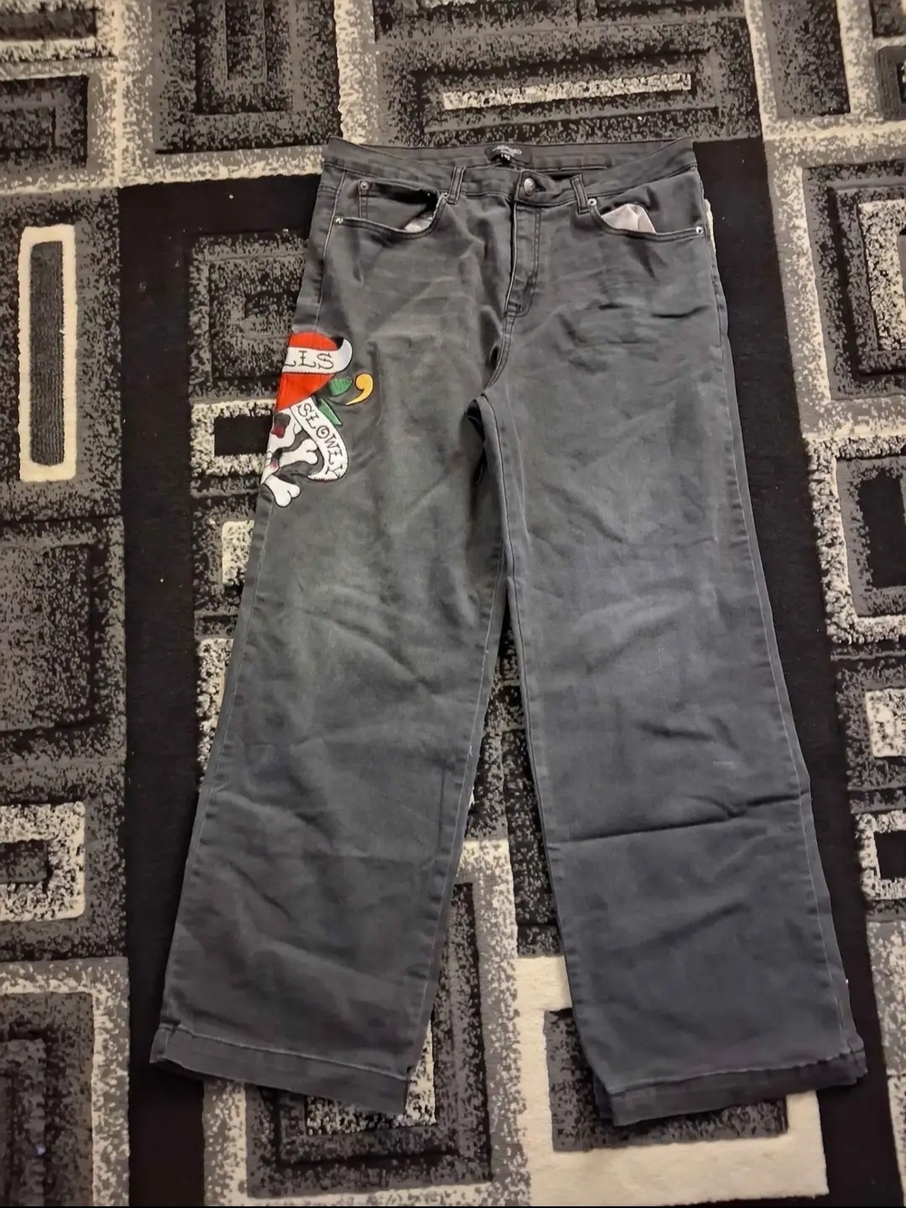 Ed Hardy Gray Relaxed Jeans with Colorful Left-Thigh Graphic